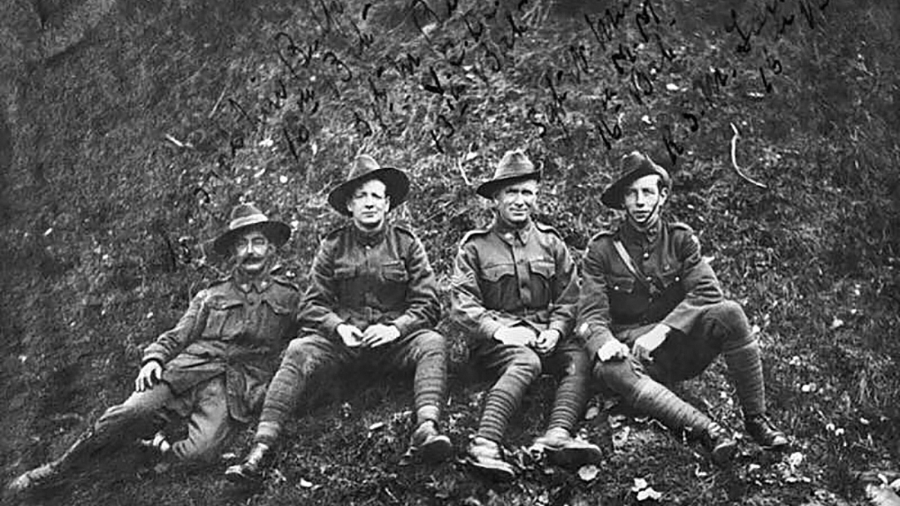 Sergeant Maurice Vincent Buckley VC DCM (second from left) relazes with some mates on the western front.